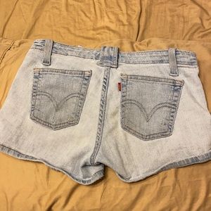 levi’s denim shorts